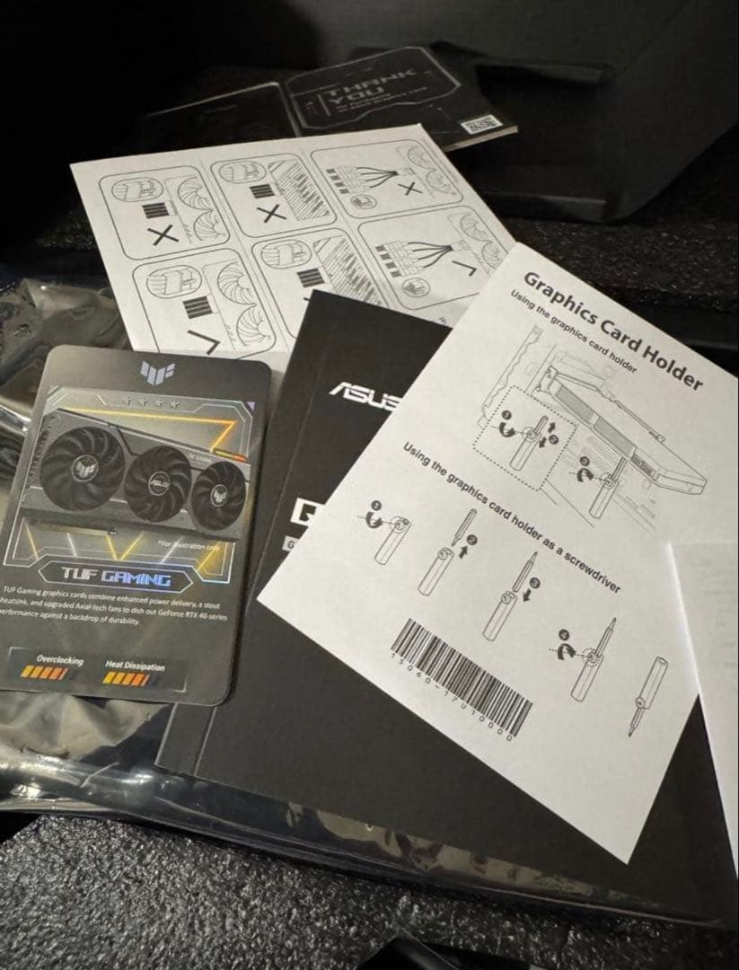 グラフィックボード・グラボ・ビデオカード ASUS TUF GEFORCE RTX 4070 SUPER OC 12GB