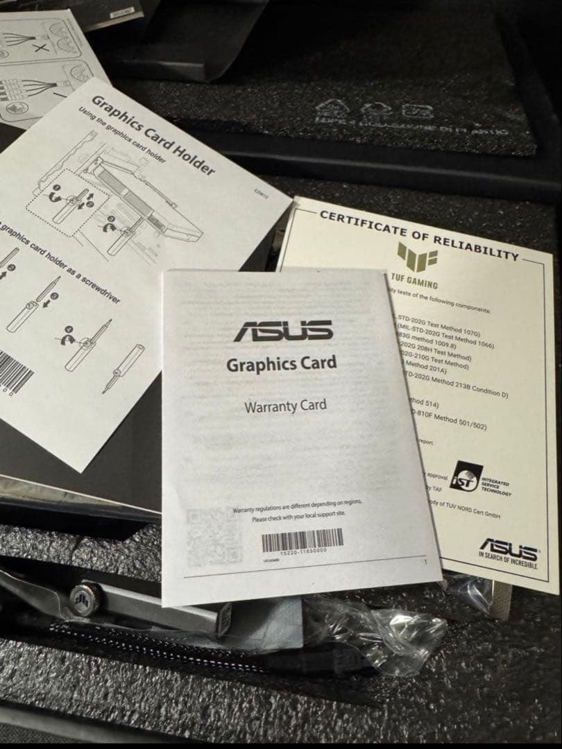 グラフィックボード・グラボ・ビデオカード ASUS TUF GEFORCE RTX 4070 SUPER OC 12GB