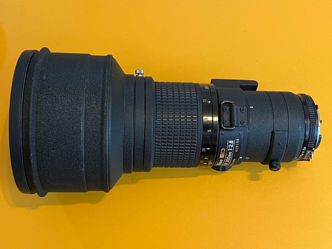 美品 Nikon Nikkor ED初期 300mm F2.8 望遠レンズ MF