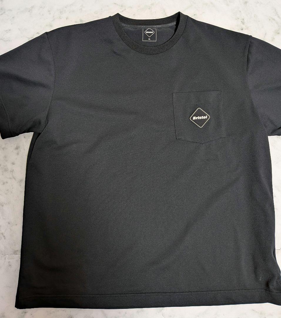 トップス 25ss EMBLEM POCKET TEE