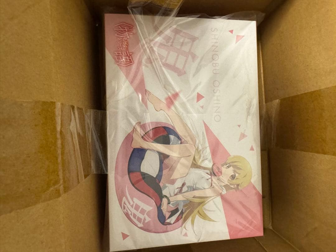 忍野忍 ダーツセット　新品未開封