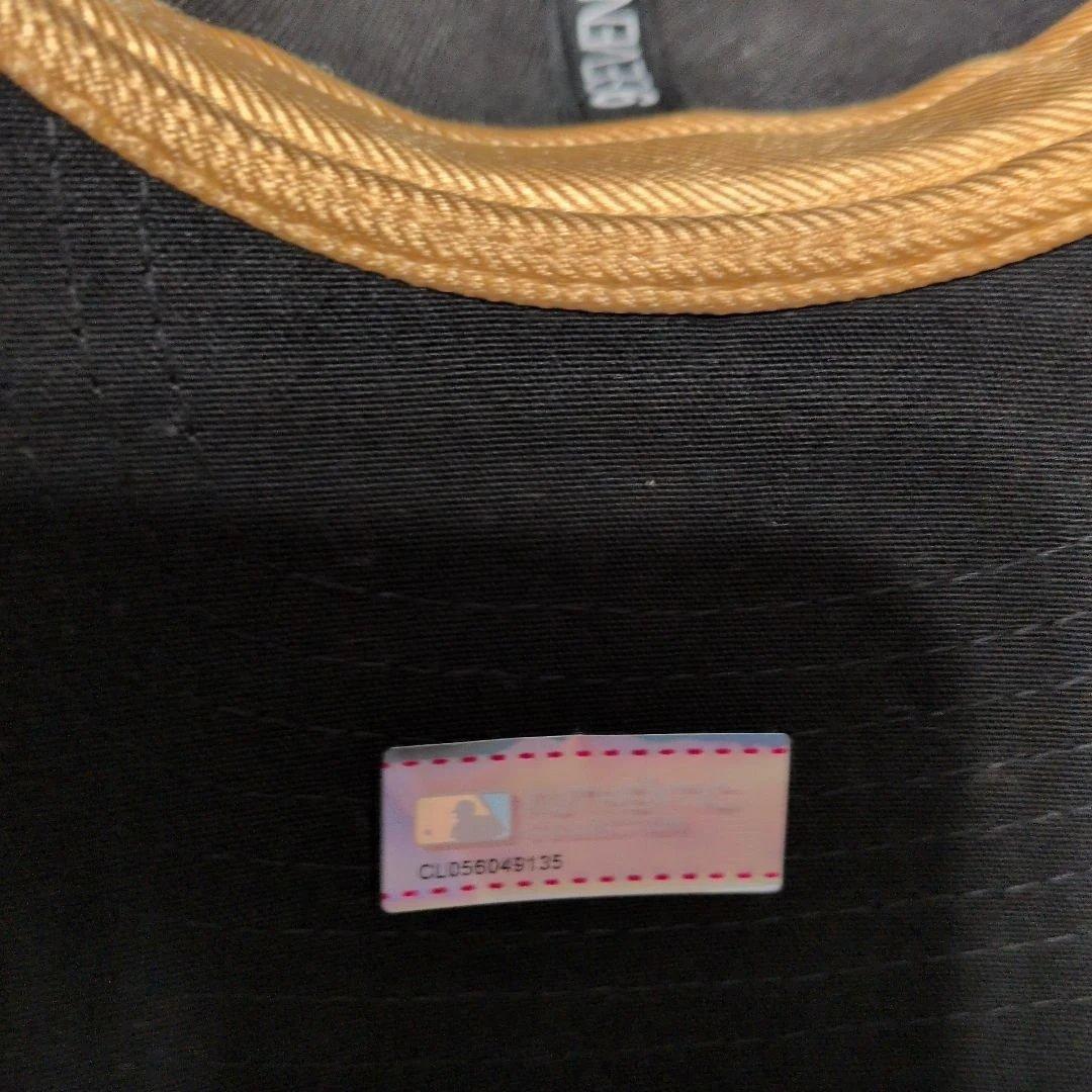 【美品】NEWERA 9SEVENTY ドジャースキャップゴールドコレクション