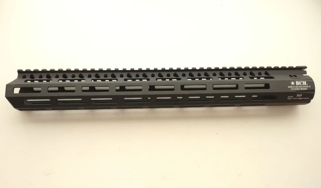 実物 BCM MCMR-15 ハンドガード 15インチ