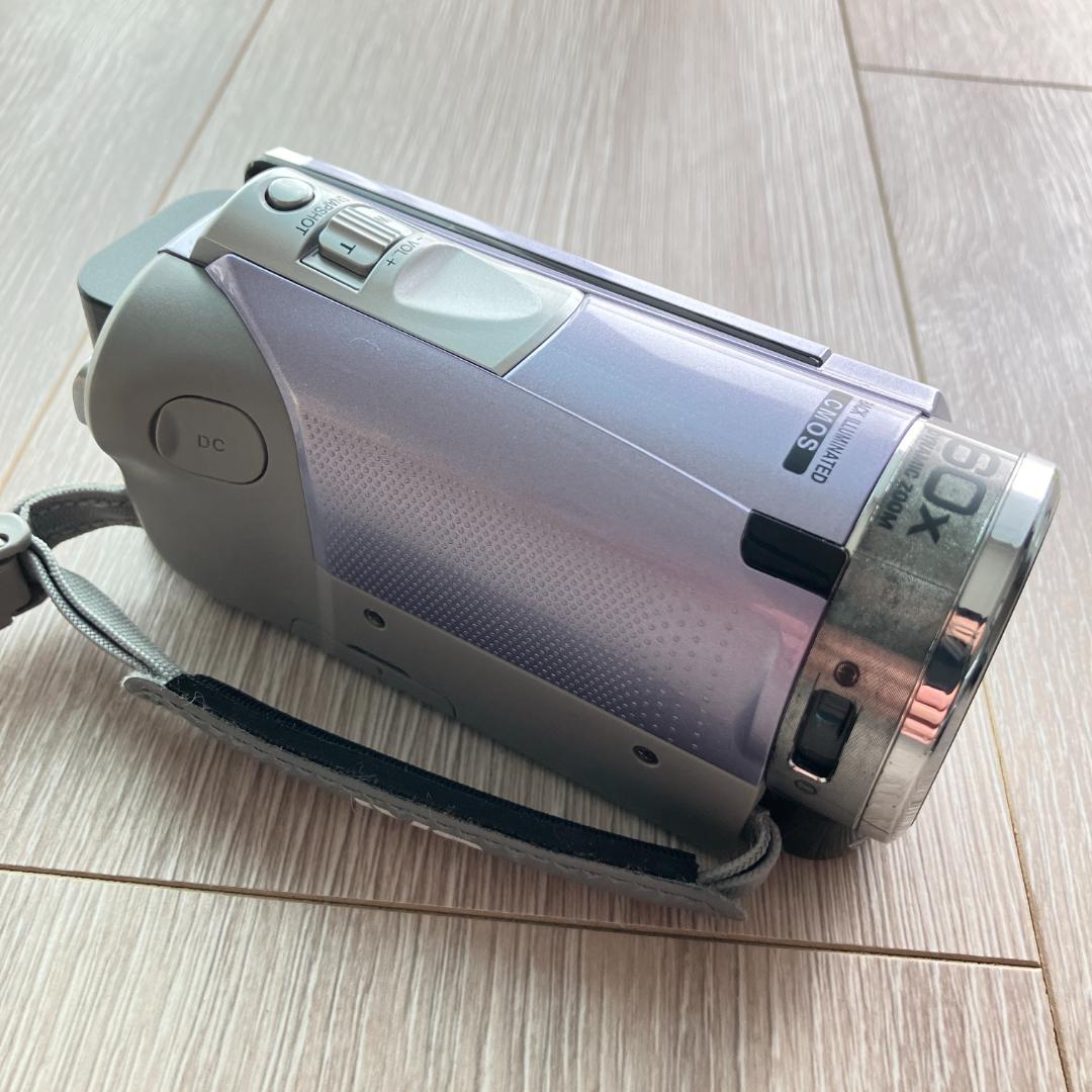 【美品】VictorビデオカメラEverio　JVC GZ-E345-V