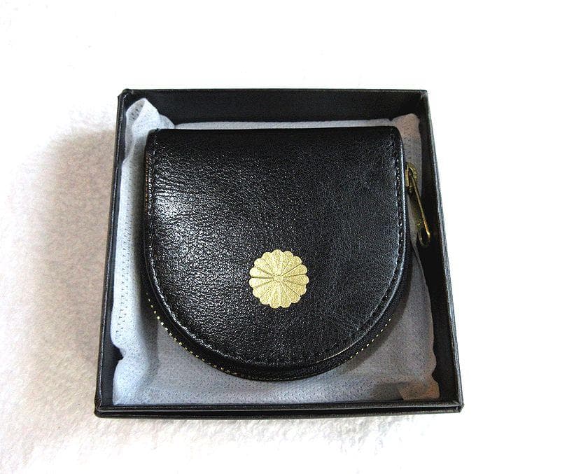 新品　皇居限定　本革ケース　人気黒　小銭入　菊葉文化協会