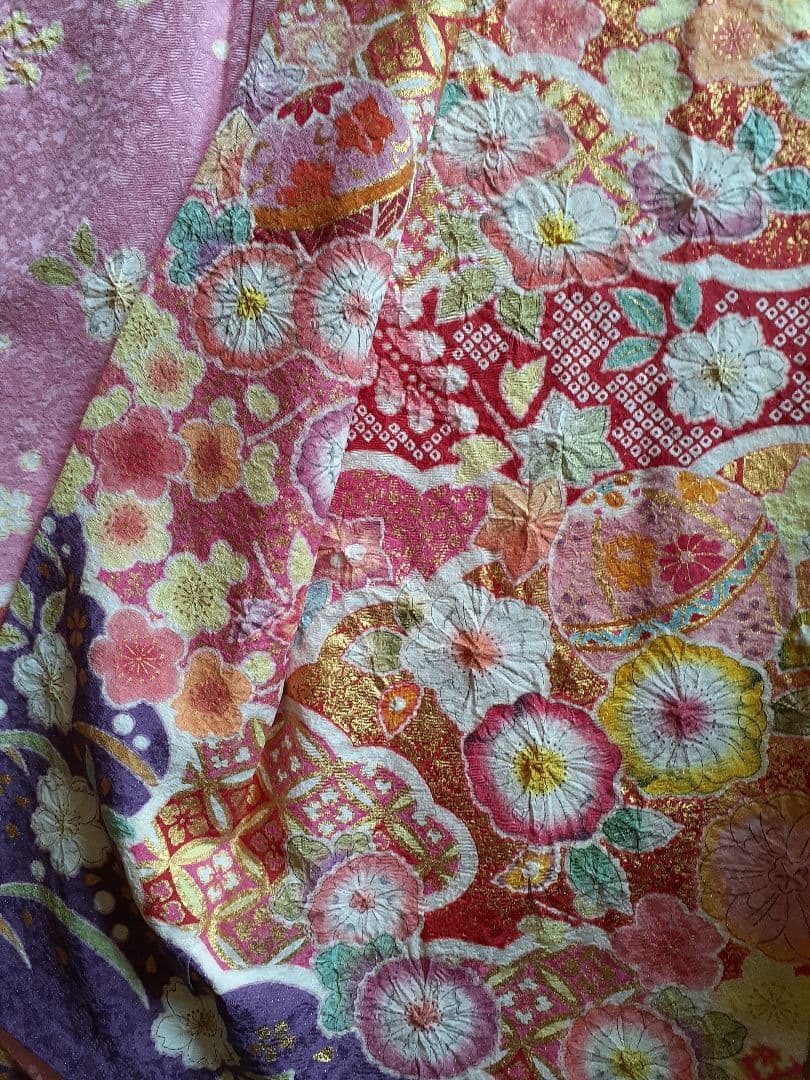 振袖　ピンク　　辻ヶ花風　落款あり