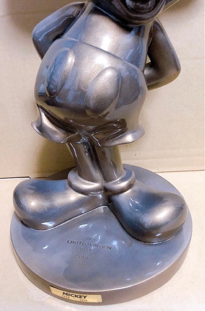 ディズニー ミッキーマウス ブロンズ像 1928-2006
