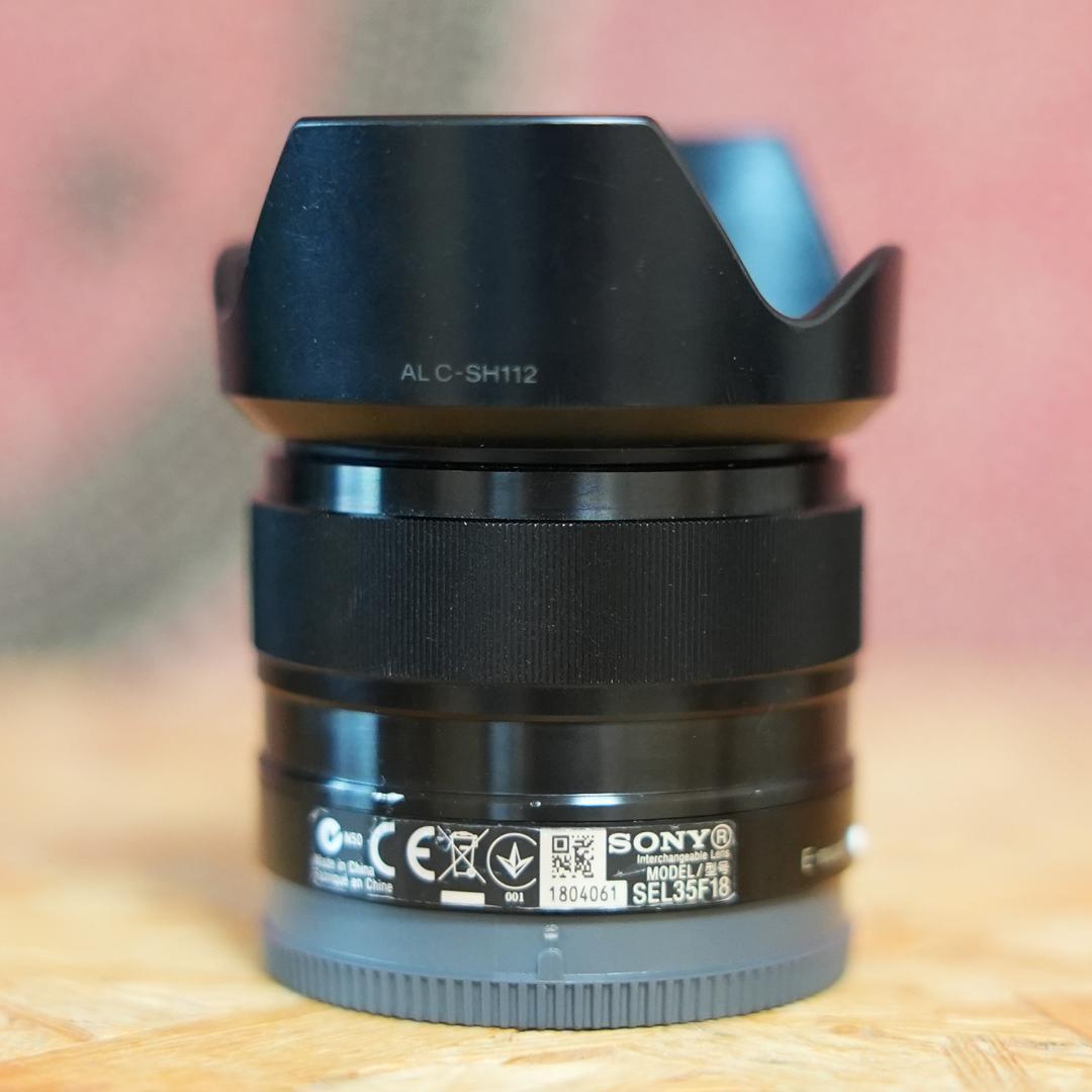 SONY　SEL35F18 35mmF1.8 OSS単焦点レンズ