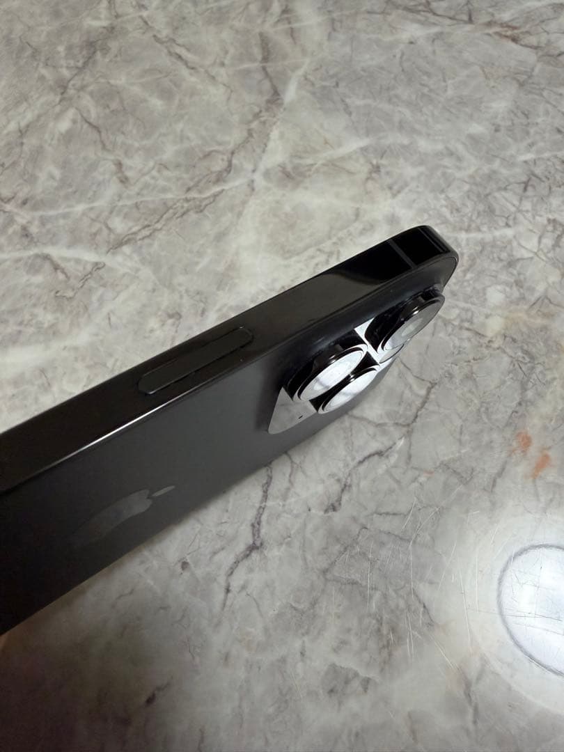 【極美品】 Apple iPhone 14 Pro 512GB スペースブラック