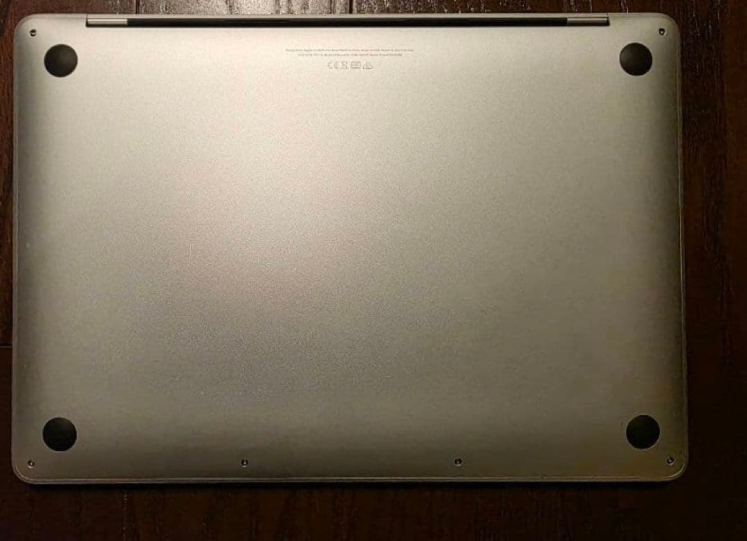 MacBook Air ゴールド 充電回数17回