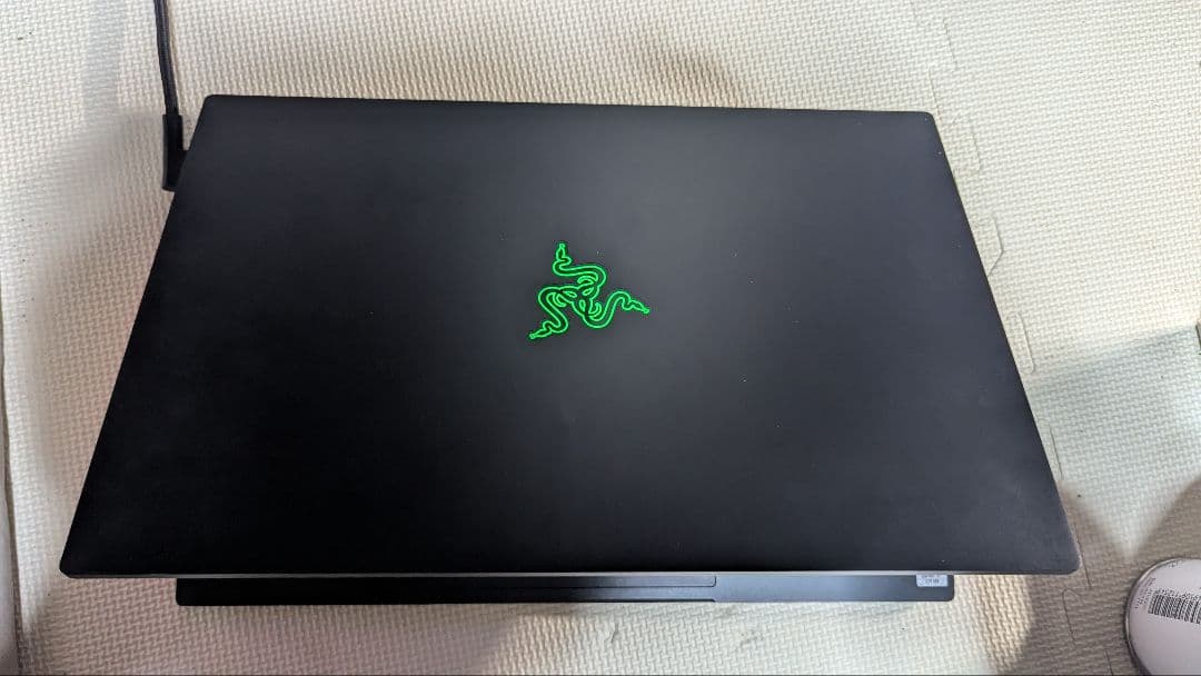 Razer Blade 15 ゲーミングノートPC RTX2080 SSD1TB