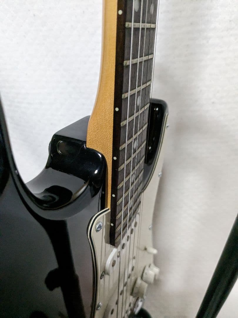 バッカス　ストラトキャスター　エレキギター　サンバースト　美品