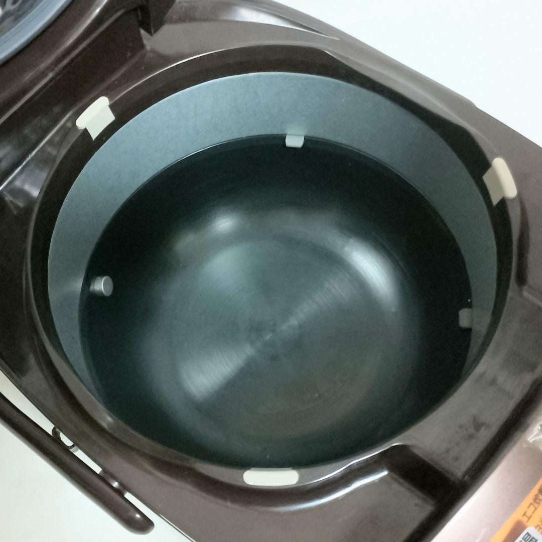 ZOJIRUSHI　NW-VP10E9　豪熱沸とうIH炊飯器　極め炊き　5.5合