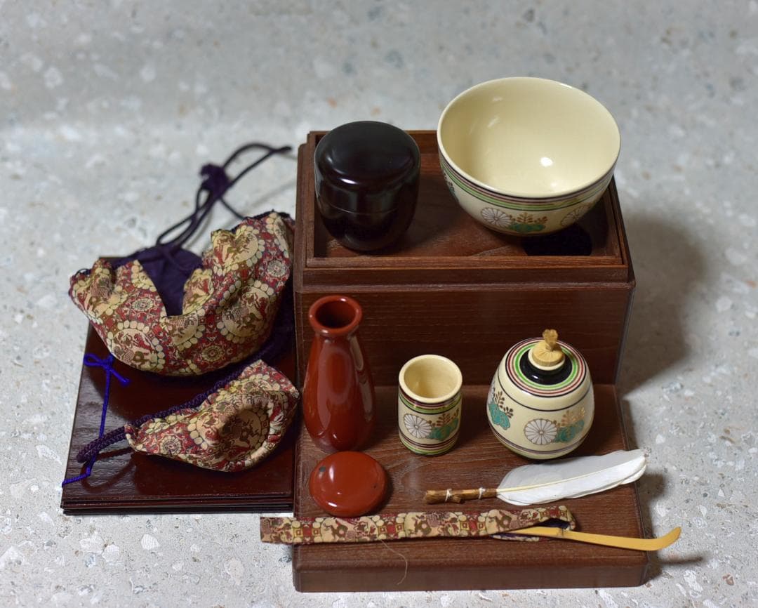 値引き、桑地利休　茶箱仕覆付き1３点　お茶道具／共箱