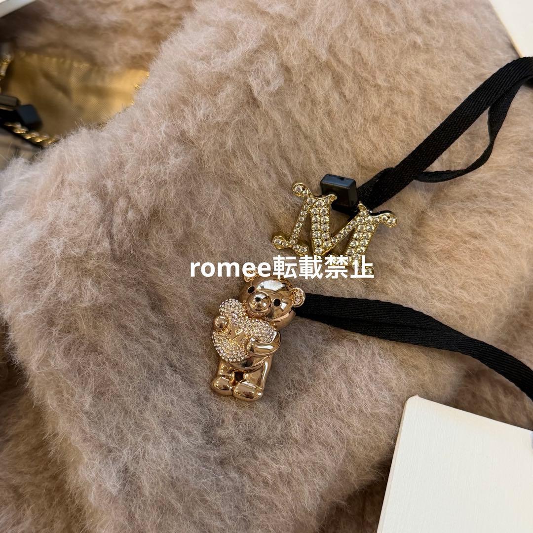 MaxMara メタルテディ ブローチ ハート