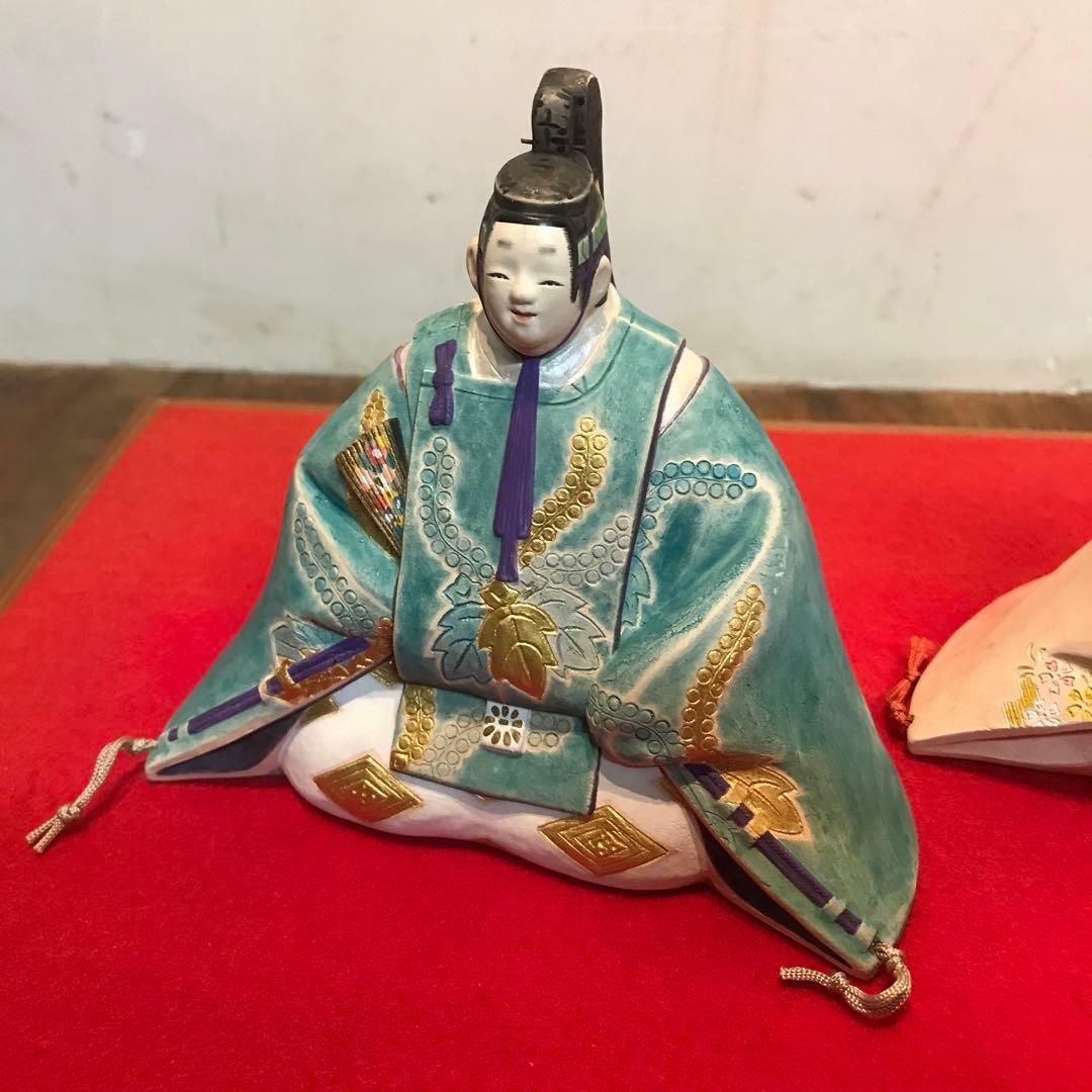美品　陶器　雛人形　男雛　女雛　細工が細かく丁寧な作り　ひな祭り　台座付き