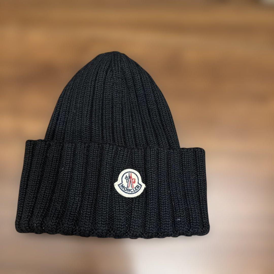 MONCLER ブラック ニット帽 UNI