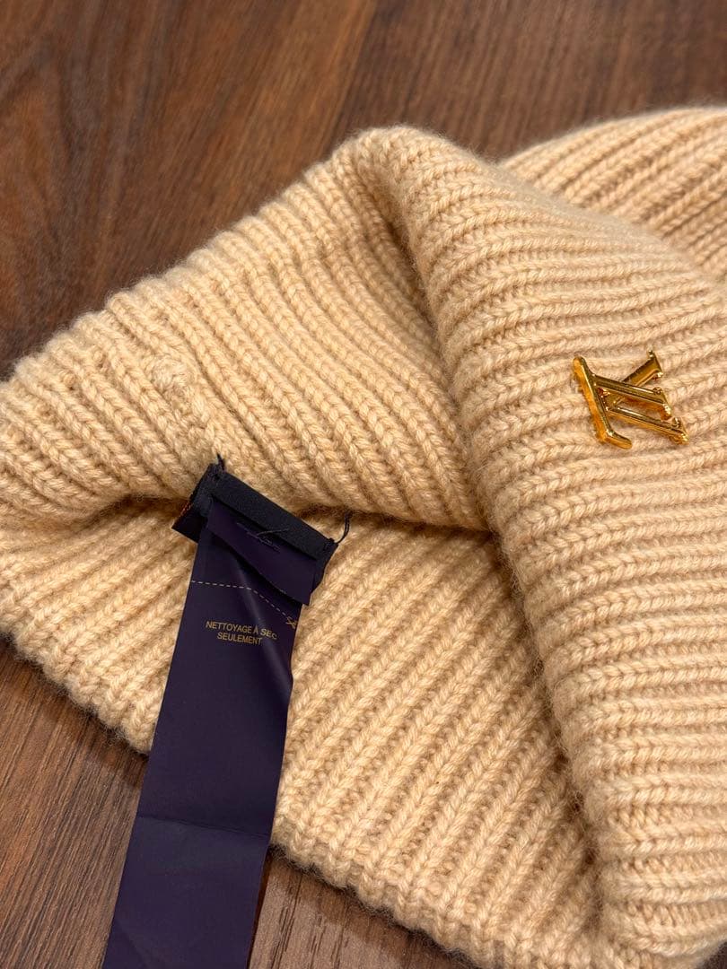 Louis Vuitton ベージュ ニット帽