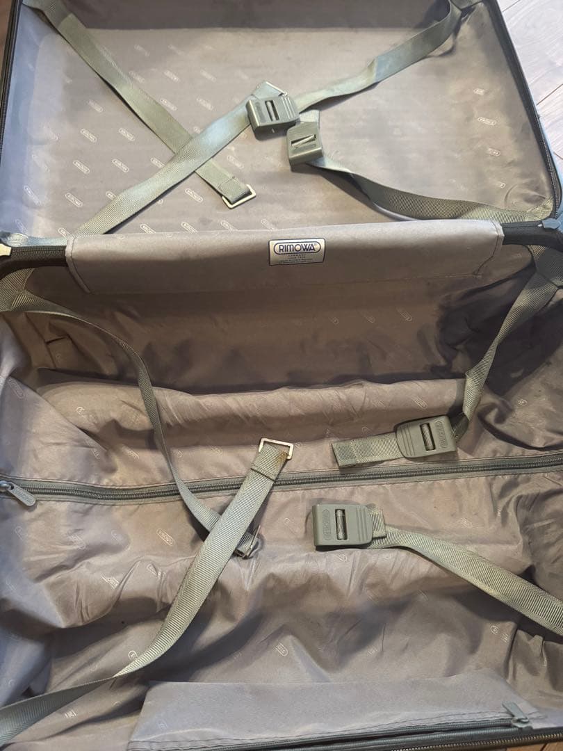 最安値 RIMOWA サルサ　SALSA 35L 機内持ち込みサイズ