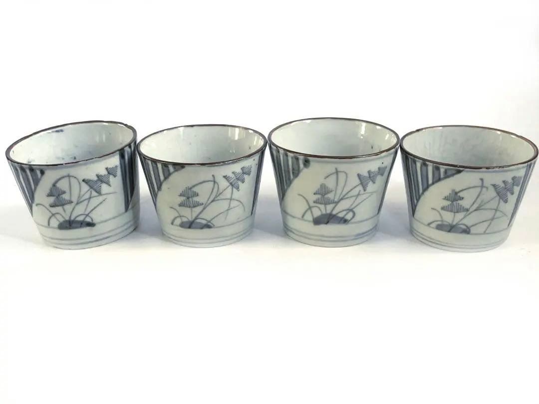 骨董　アンティーク　古伊万里　染付　羊歯文　蕎麦猪口　4点　縁錆　甘手