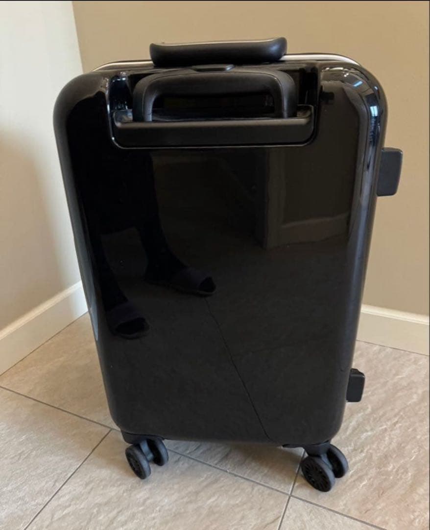 Mercedes非売品 ブラック キャリーケース