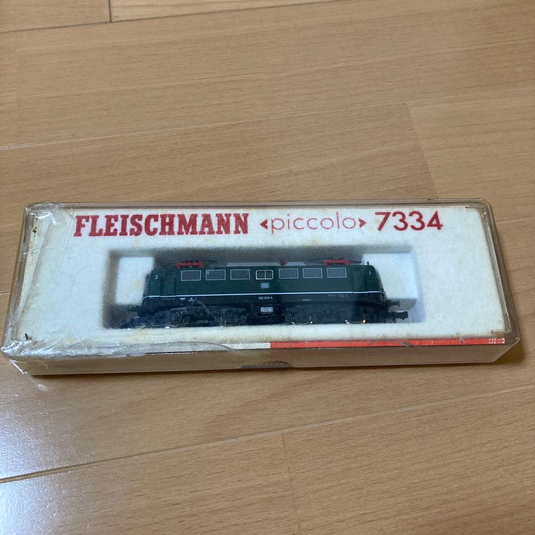 Nゲージ FLEISCHMANN piccolo 7334 機関車&客車セット