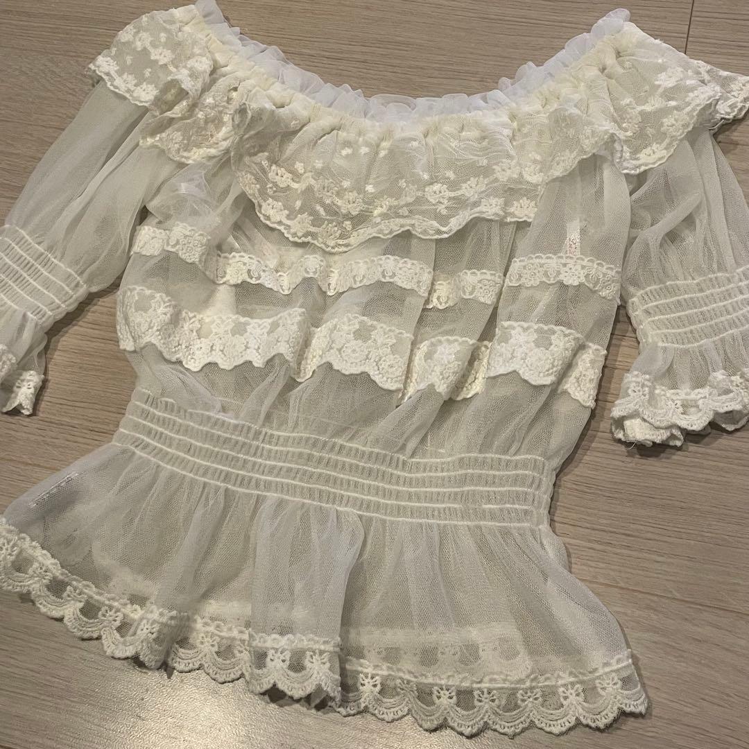 希少　LIZ LISA リズリサ　フリル　スカパン 白　オフショル　レース