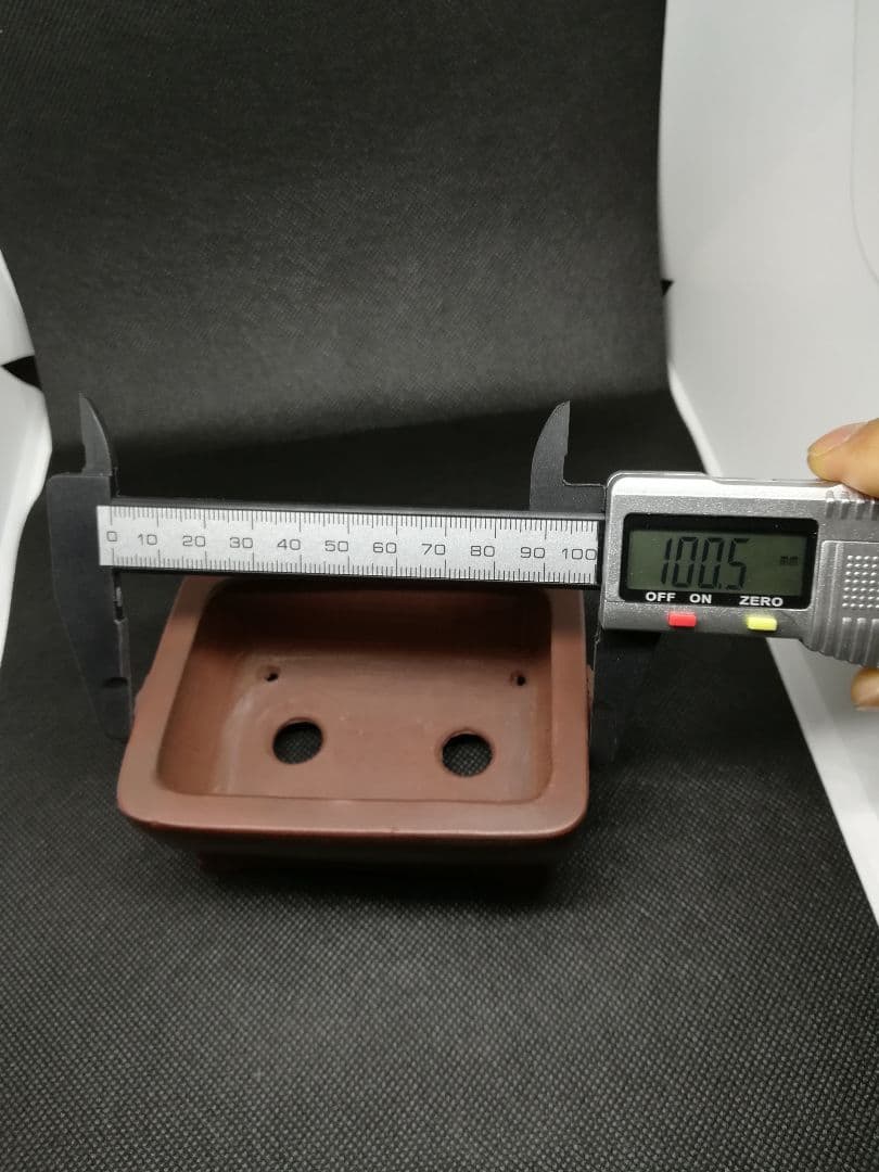 小品盆栽鉢 / 作家：美芸