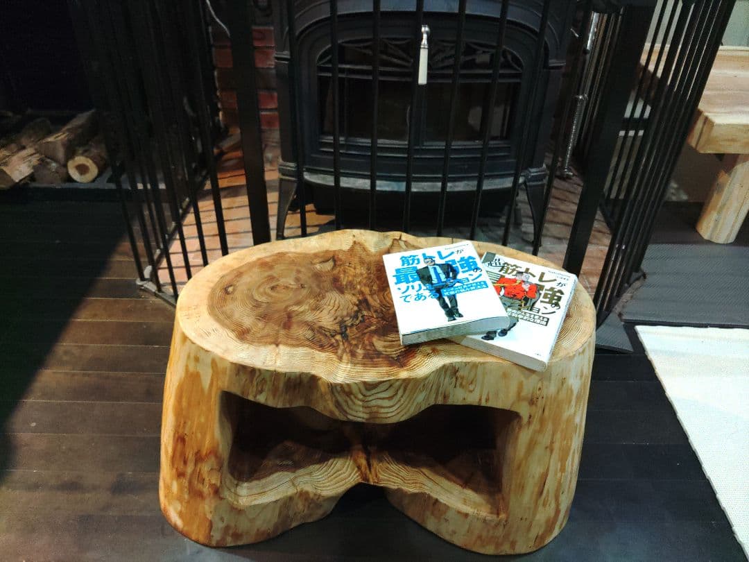 杉のくりぬき丸太スツール　双子丸太