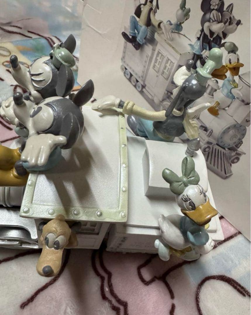 ホールマーク ディズニー100周年 ミッキー　フィギュア 限定　レア　希少