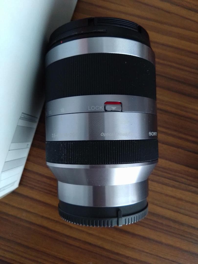 SONY E 18-200mm ズームレンズ