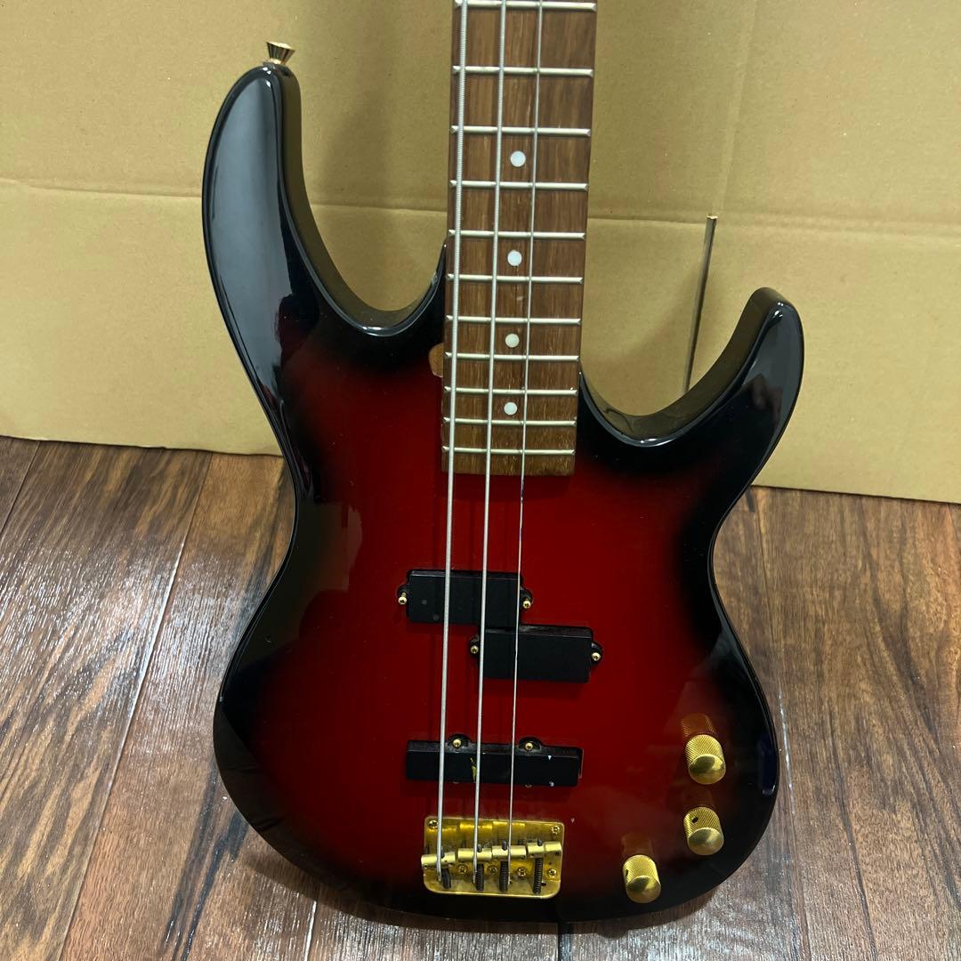 メンテナンス済♥️アンボイ ベースギター レッド ブラック ギター ベース