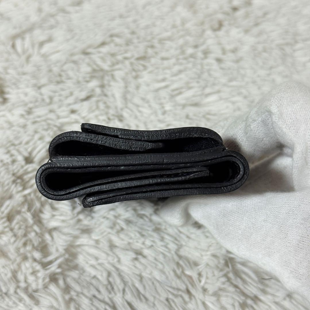 未使用✨IL BISONTE イルビゾンテ　トリフォルドウォレット　レザー　黒