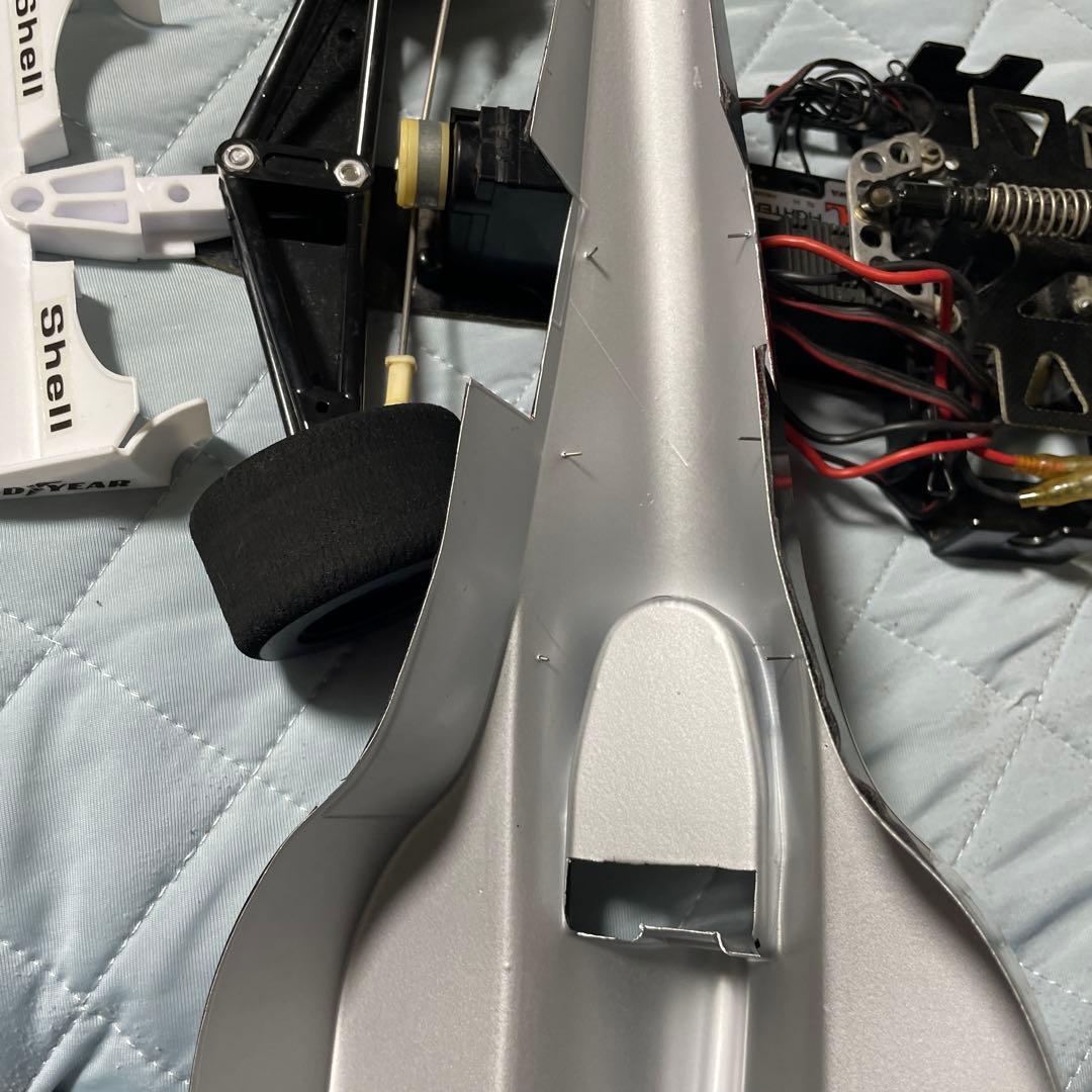 F1 ラジコン　f103 マクラーレン mp4/5B ボディ&シャーシ