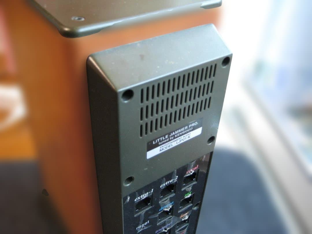 スピーカー型おもちゃ