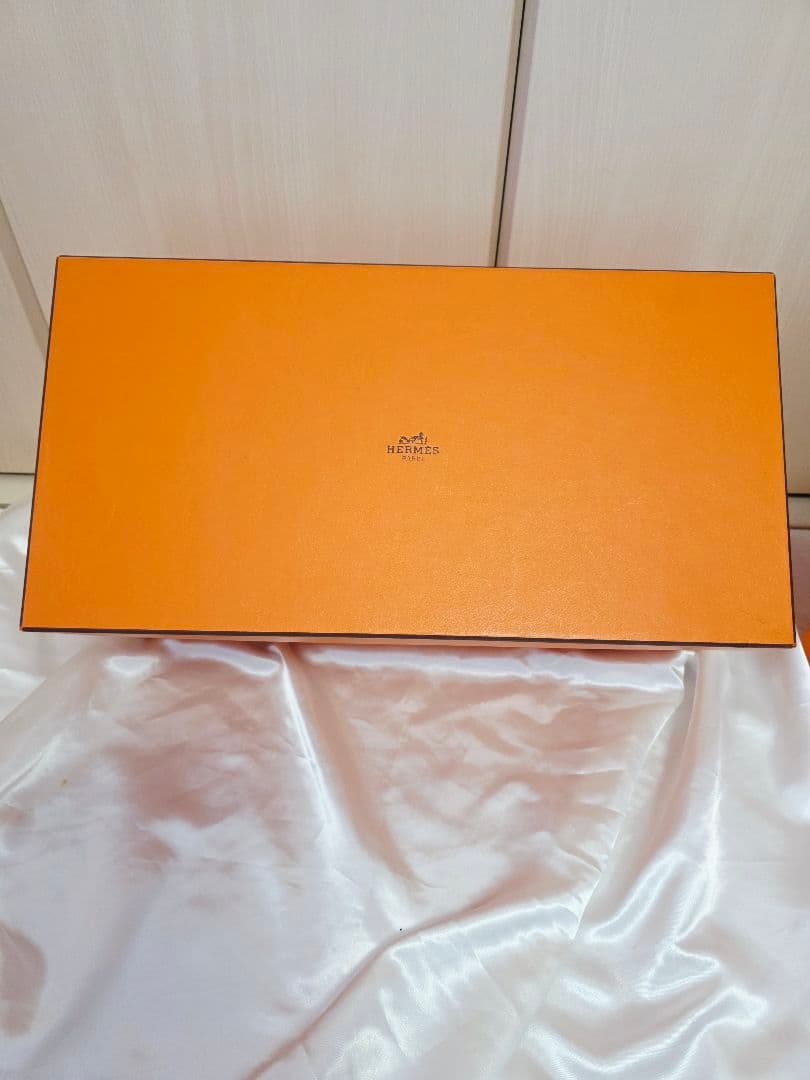 エルメス　HERMES　空き箱　空箱　保存箱　化粧箱　大きい