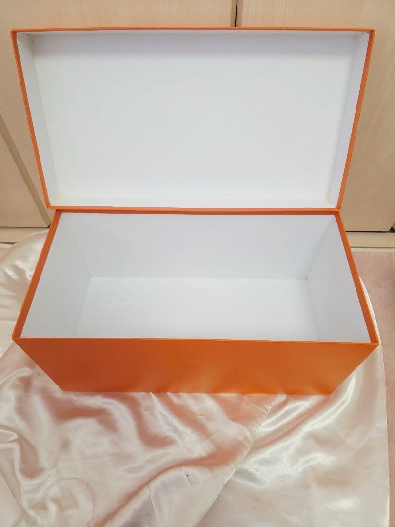 エルメス　HERMES　空き箱　空箱　保存箱　化粧箱　大きい