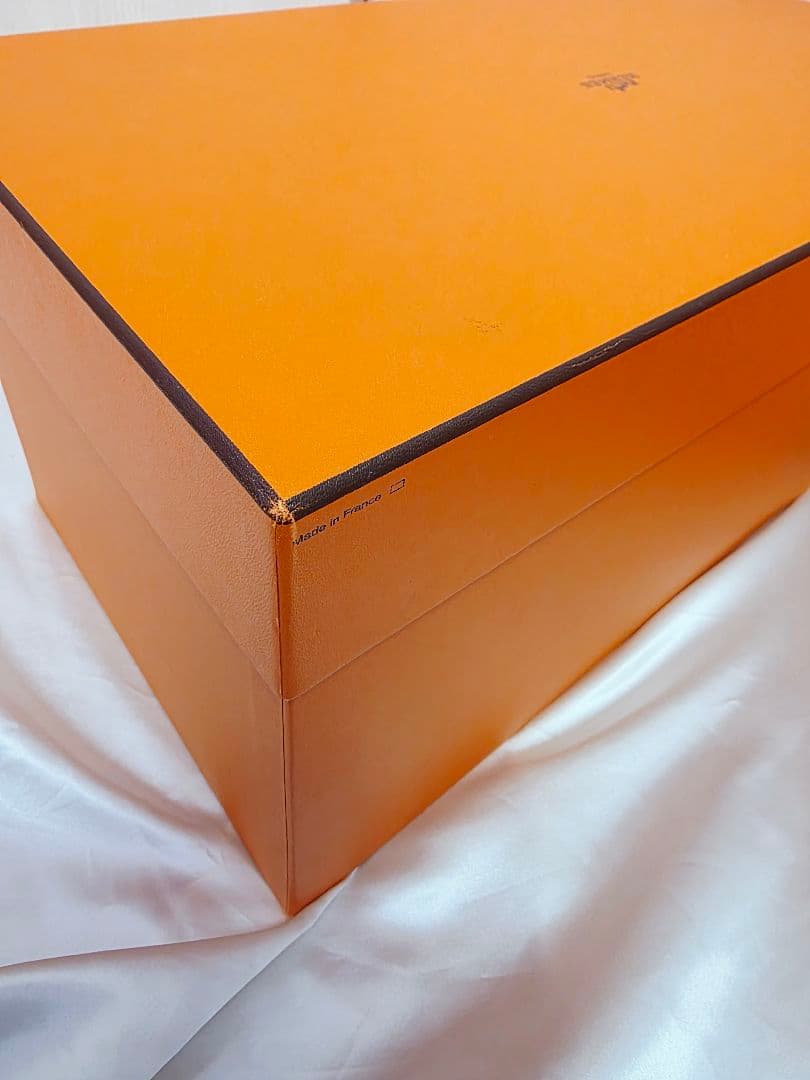 エルメス　HERMES　空き箱　空箱　保存箱　化粧箱　大きい