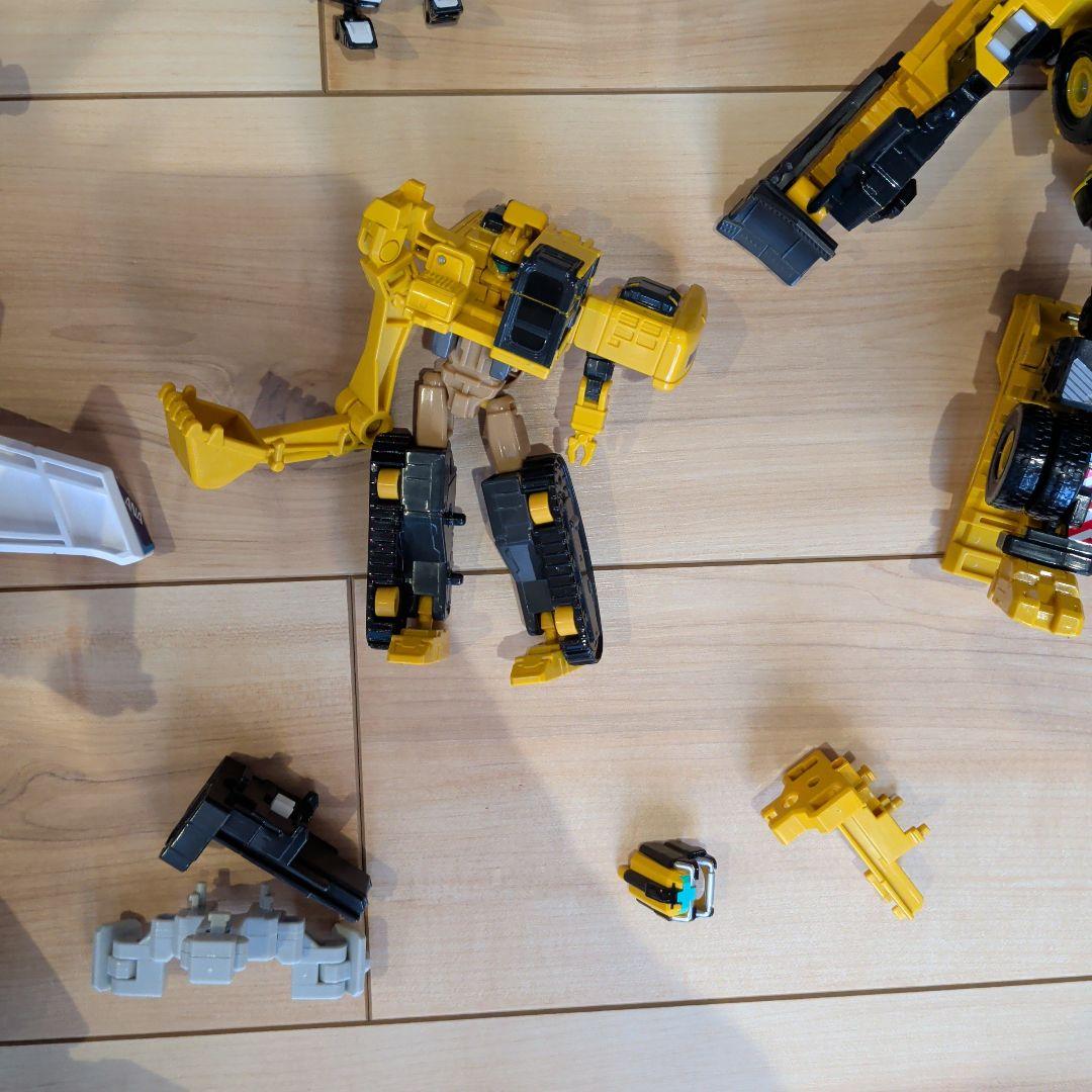 トミカヒーローズ　ジョブレイバー　9体　セット 変形ロボット