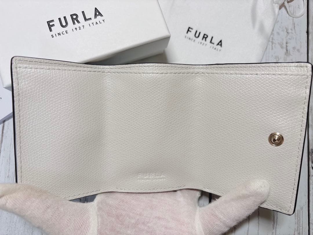 新品 FURLA ☆限定カラー☆ バビロン 三つ折り財布 ミントブルー