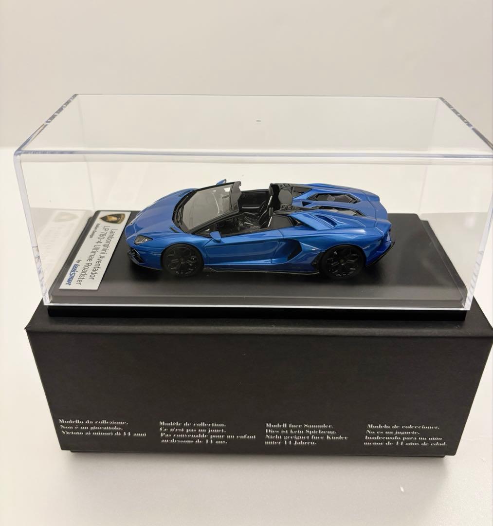 ルックスマート 1/43 ランボルギーニ アヴェンタドール ウルティメ