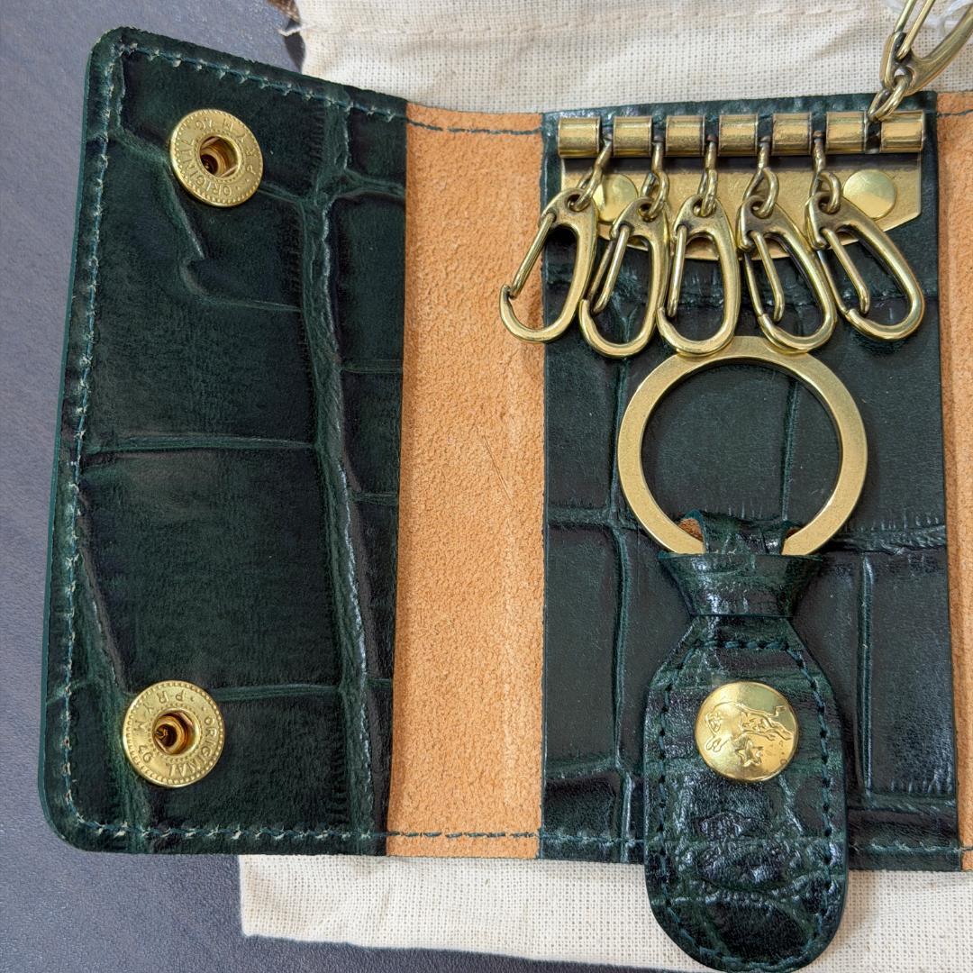 【新品未使用】イルビゾンテ キーケース ダークグリーン クロコ柄