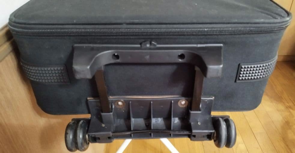 KORG KROSS 88(純正ペダル・GATORセミハードケース付)