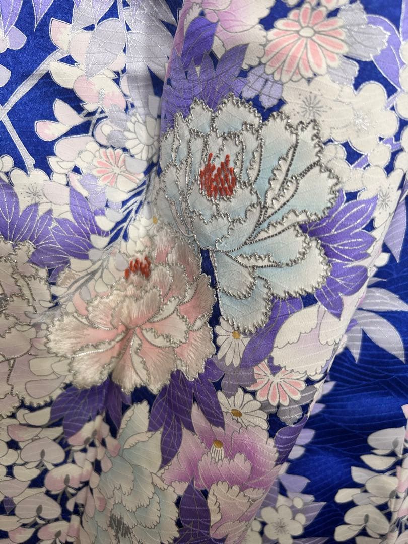 藤柄 銀彩 駒刺繍 振袖 正絹 紺青 身丈156 裄63 袖丈109