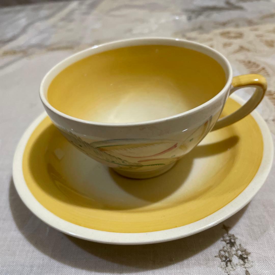 538スージークーパーデザインのカップとソーサーセット羽グレーリーフ