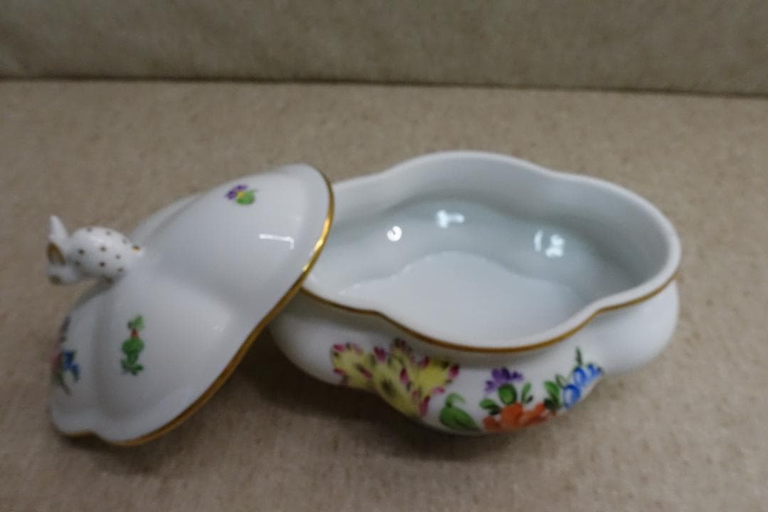 ＨＥＲＥＮＤヘレンド チューリップの花束 小物入れ