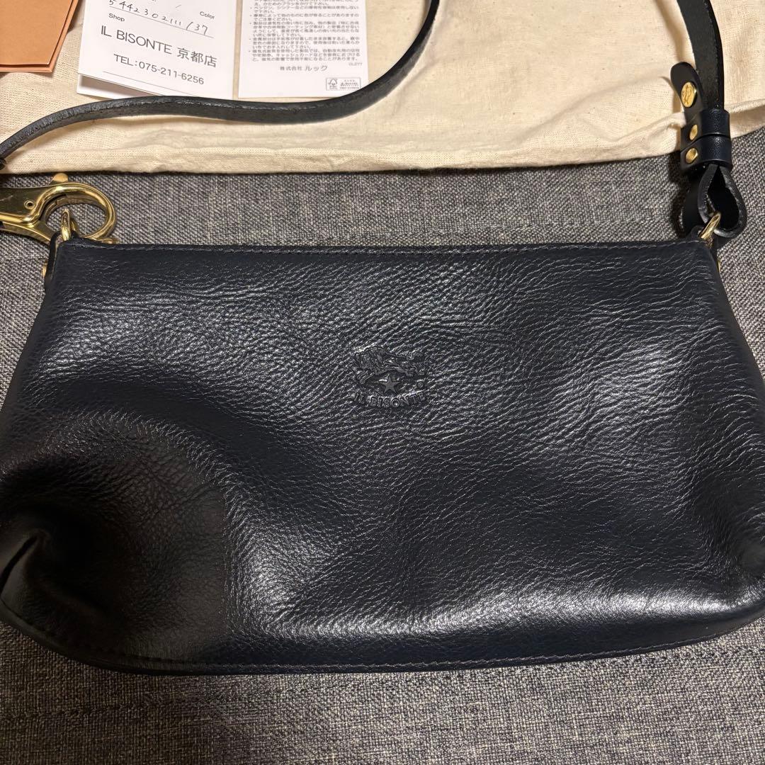 イルビゾンテ　ショルダーバッグ　ネイビー