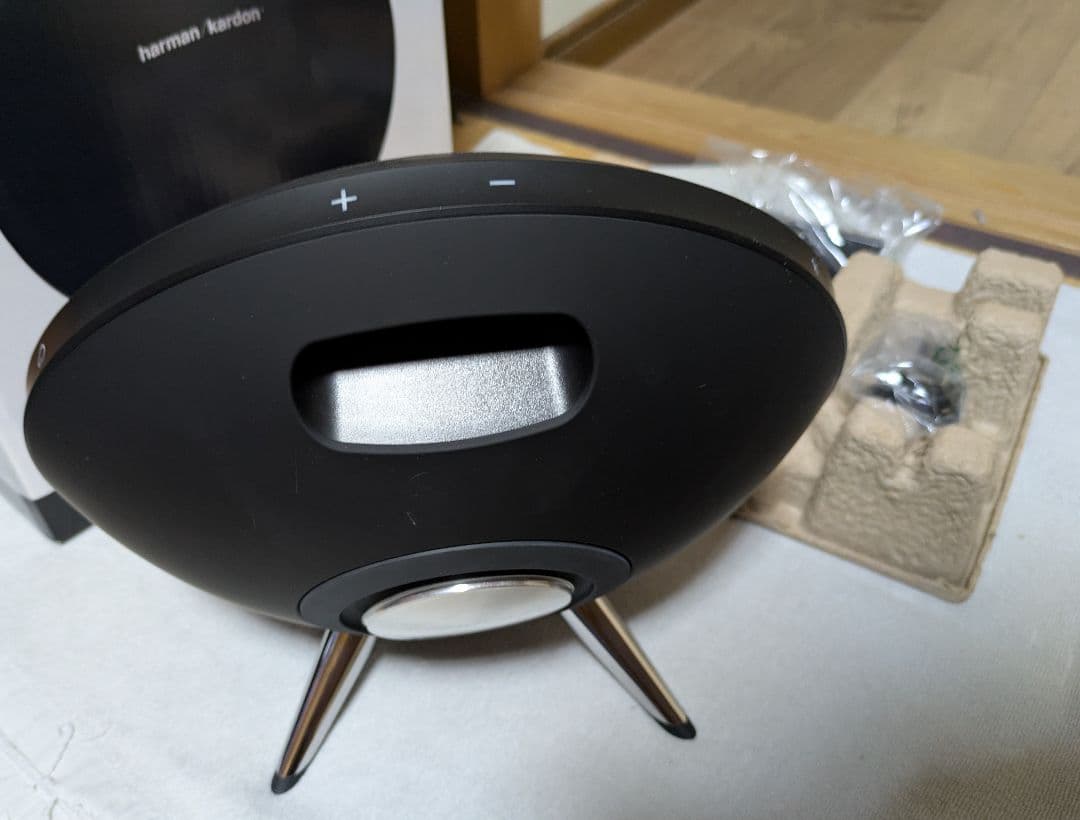 Harman Kardon Onyx Studio ワイヤレススピーカー