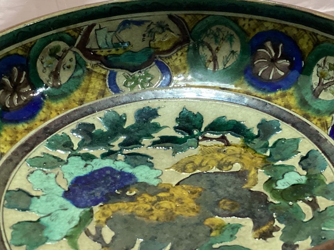 古九谷青手唐絵見付鉢　江戸時代　けんざん　緑角福　獅子　牡丹　尾形乾山　吉田屋窯