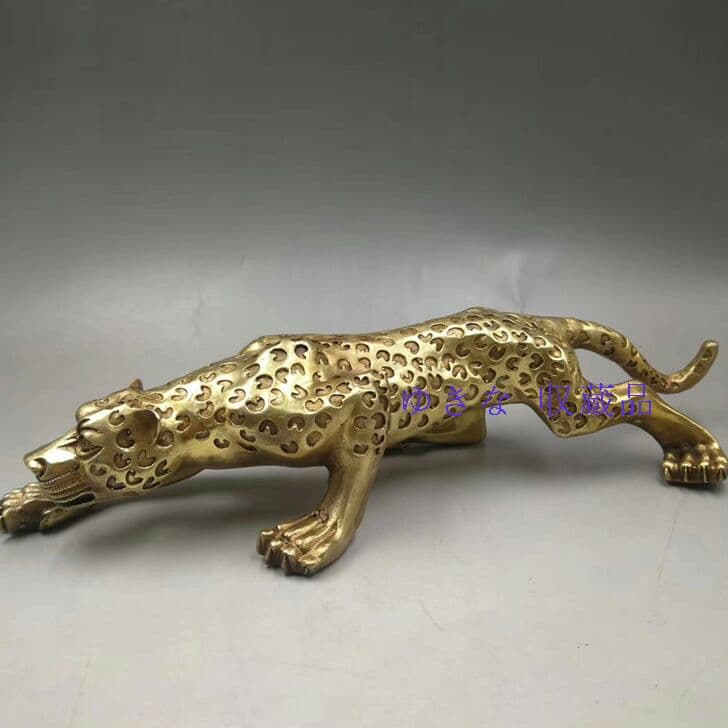 骨董品の銅ヒョウの置物、ヒョウの装飾工芸品X
